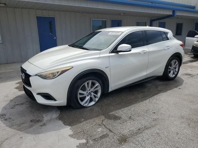 2017 Infiniti QX30 Base