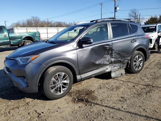 2017 Toyota Rav4 HV LE