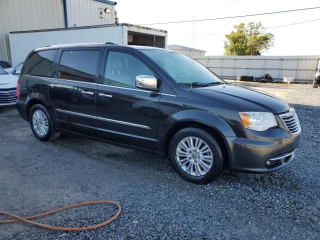 2012 Chrysler Town & Country Limited