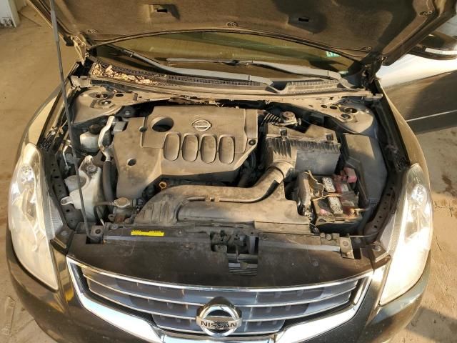 2011 Nissan Altima Base