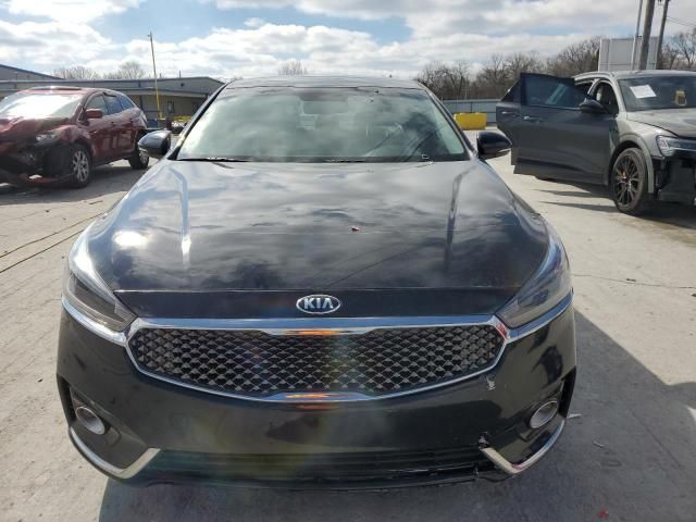 2017 KIA Cadenza Premium