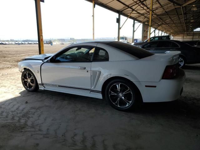 2004 Ford Mustang