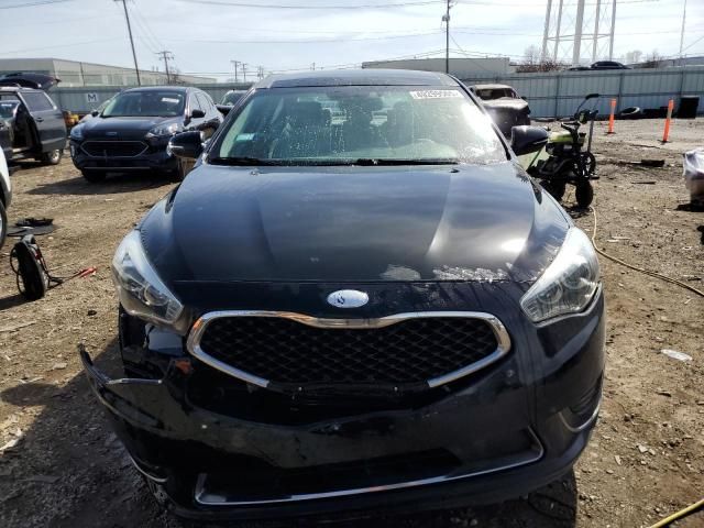 2014 KIA Cadenza Premium