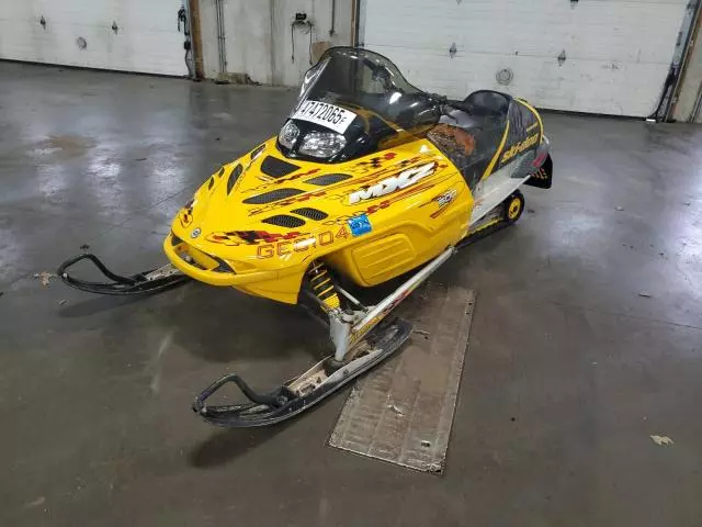 2002 Skidoo 2002 Skidoo MXZ 500