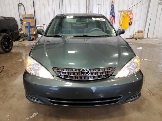 2004 Toyota Camry LE