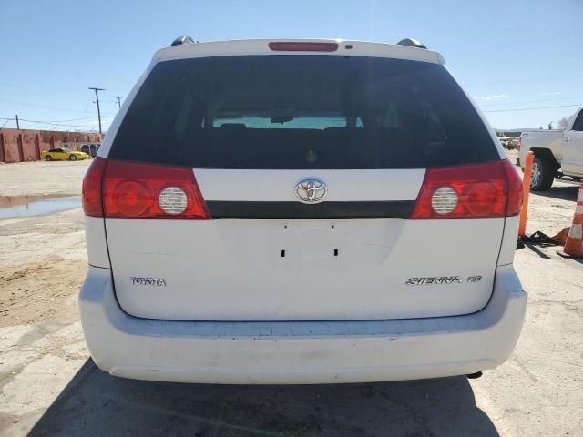 2006 Toyota Sienna CE