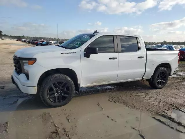 2022 Chevrolet Silverado K1500 Custom