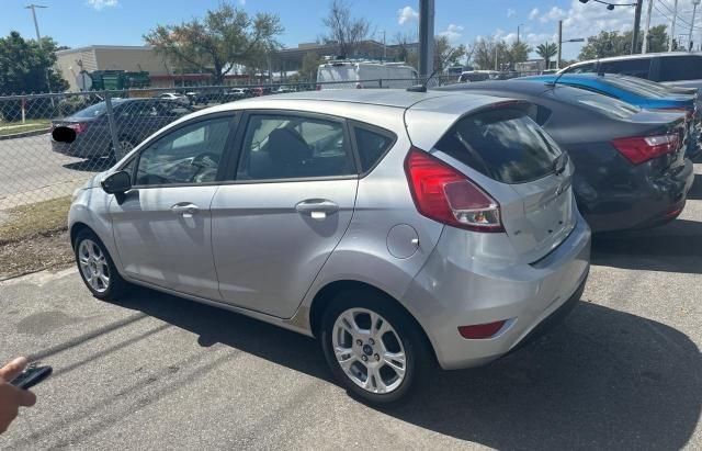 2014 Ford Fiesta SE