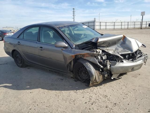 2005 Toyota Camry LE