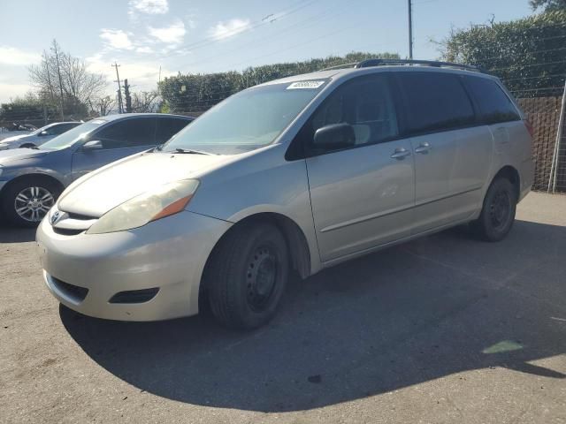 2006 Toyota Sienna CE