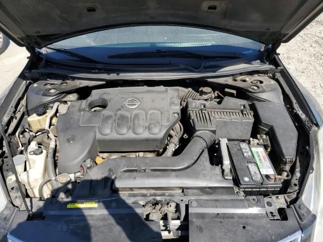 2010 Nissan Altima Base