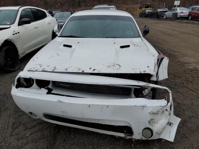 2014 Dodge Challenger SXT