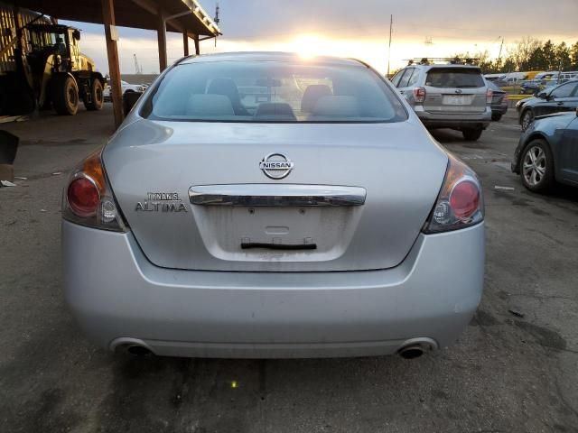 2011 Nissan Altima Base