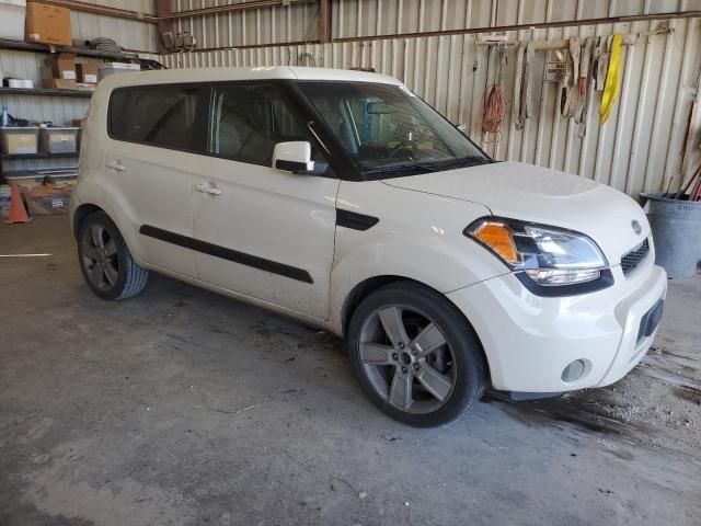 2011 KIA Soul +