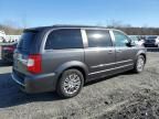 2015 Chrysler Town & Country Touring L