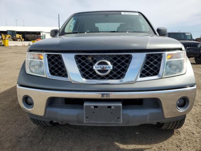 2005 Nissan Frontier Crew Cab LE