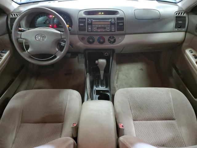 2003 Toyota Camry LE