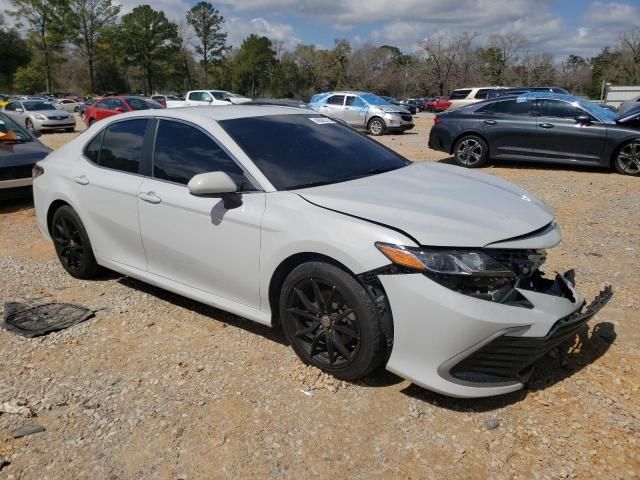 2022 Toyota Camry LE