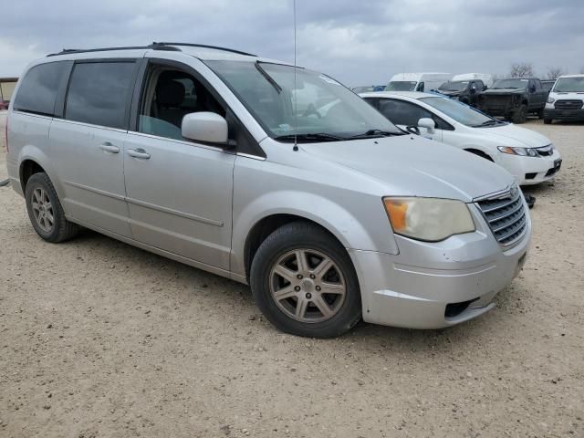 2009 Chrysler Town & Country Touring