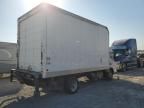 2016 Mitsubishi Fuso 2016 Mitsubishi FEC72S BOX Truck