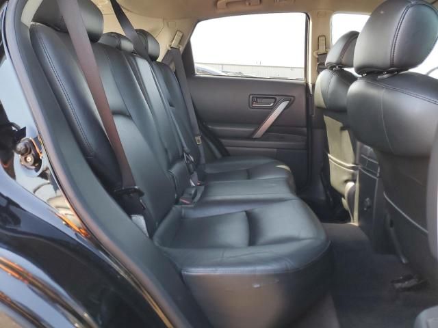 2005 Infiniti FX35