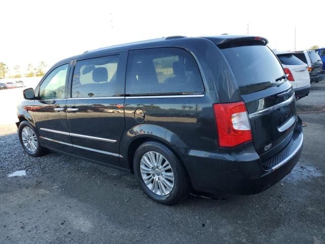 2012 Chrysler Town & Country Limited