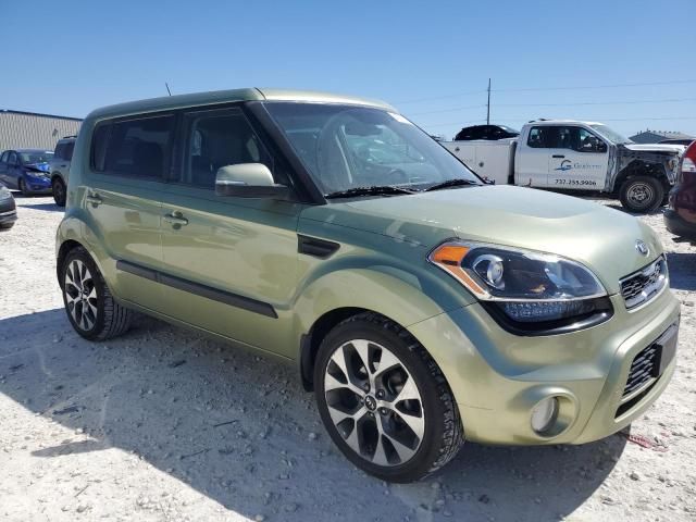 2013 KIA Soul +