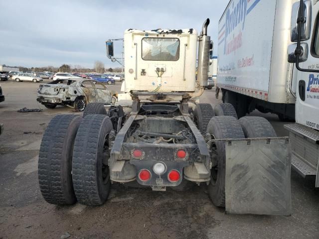 1997 Freightliner FLD Truck Cab AND Chassis