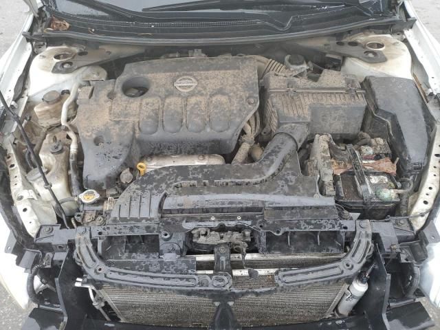 2011 Nissan Altima Base