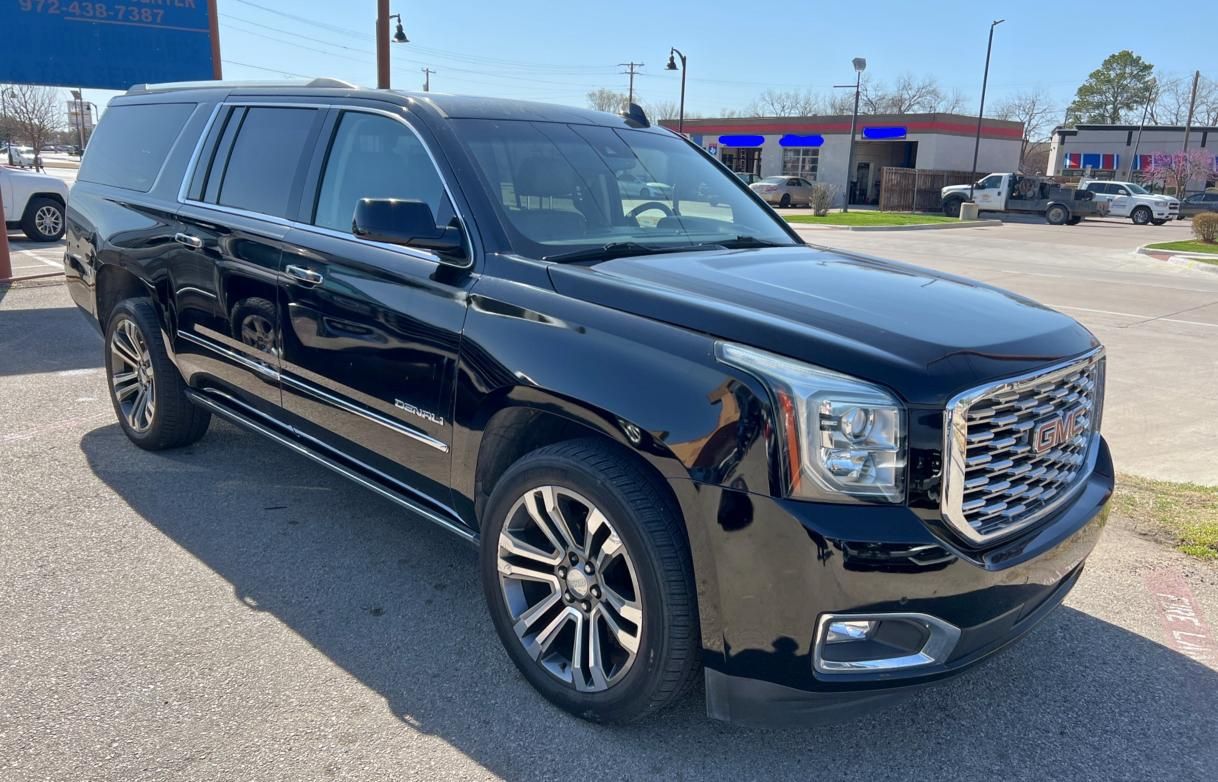 2017 GMC Yukon XL Denali