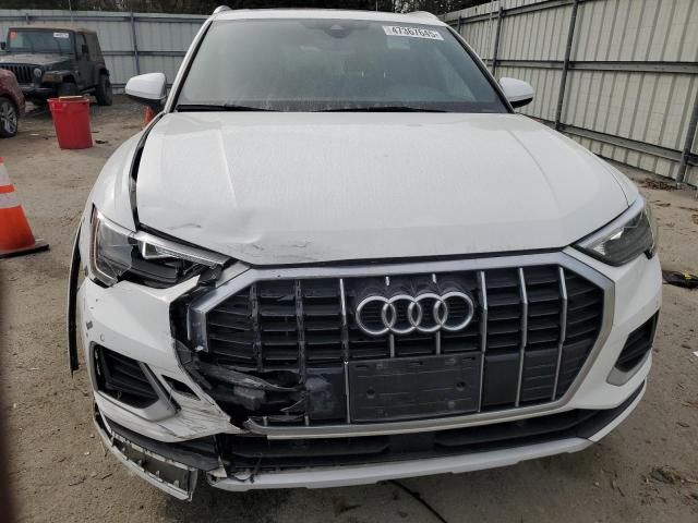 2021 Audi Q3 Premium 40