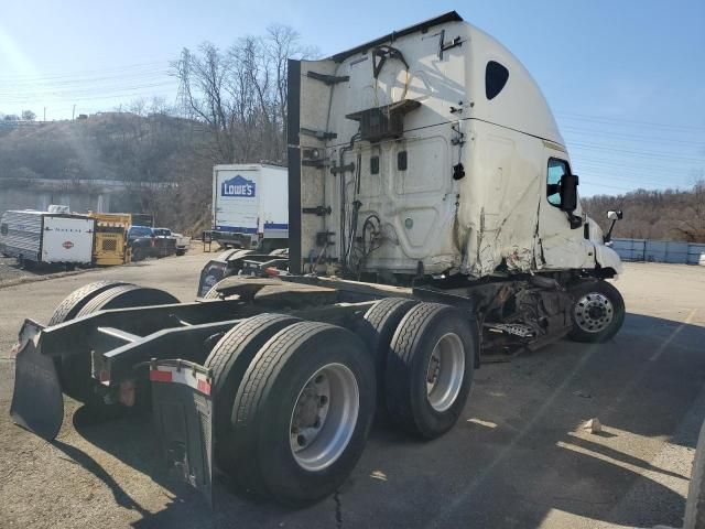 2015 Freightliner Cascadia 125