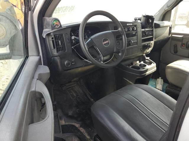 2008 GMC Savana Cutaway G3500