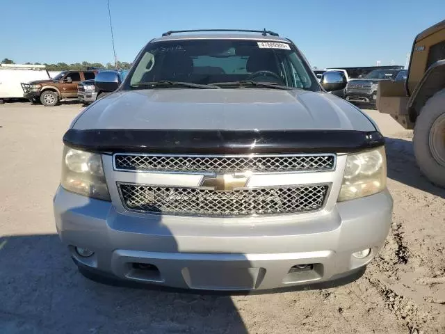 2011 Chevrolet Avalanche LS