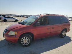 2002 Chrysler Town & Country LX en venta en Sikeston, MO