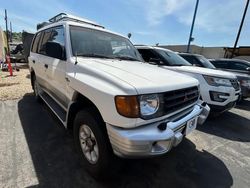 Mitsubishi Vehiculos salvage en venta: 2000 Mitsubishi Montero