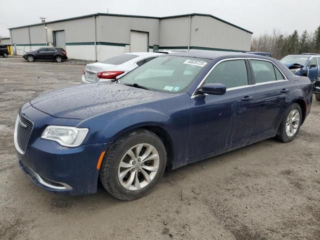 2016 Chrysler 300 Limited