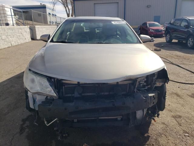 2014 Toyota Camry Hybrid