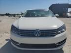 2015 Volkswagen Passat SE