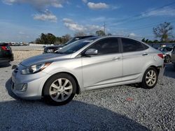 Carros salvage a la venta en subasta: 2013 Hyundai Accent GLS