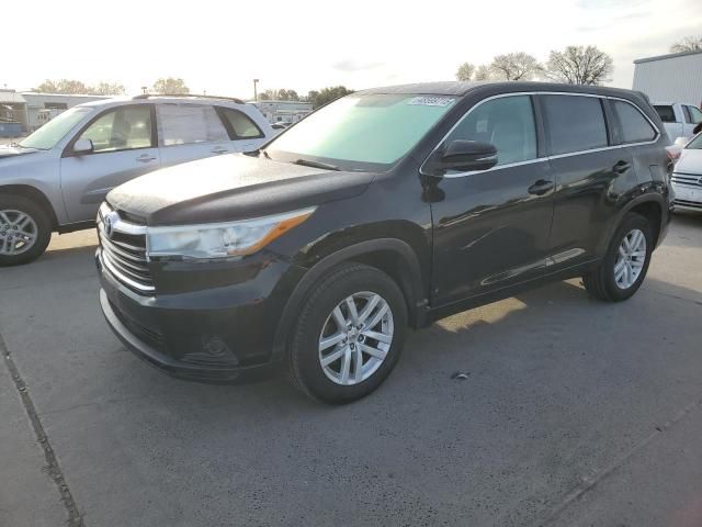 2015 Toyota Highlander LE