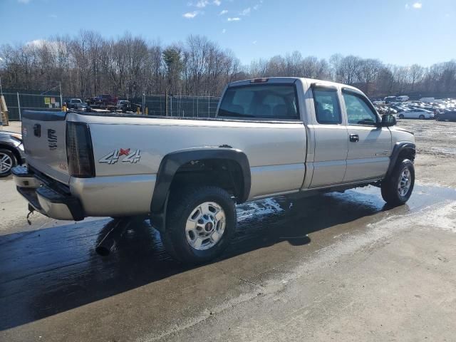 2004 GMC Sierra K2500 Heavy Duty