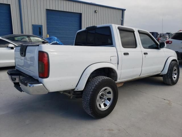 2000 Nissan Frontier Crew Cab XE