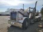 2002 Peterbilt 379 Semi Truck