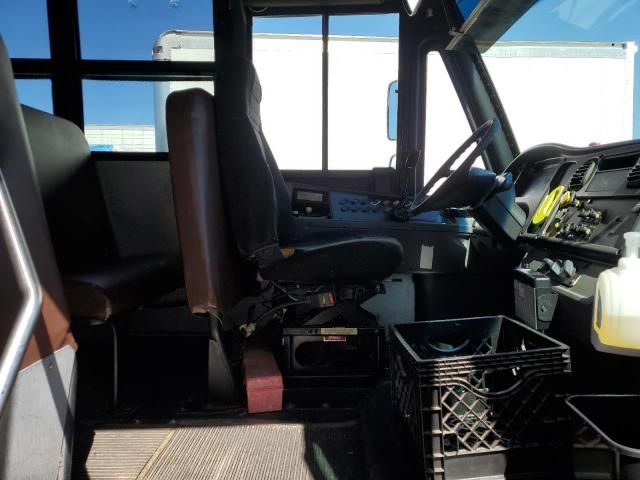 2008 Freightliner Chassis B2B