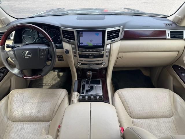 2013 Lexus LX 570