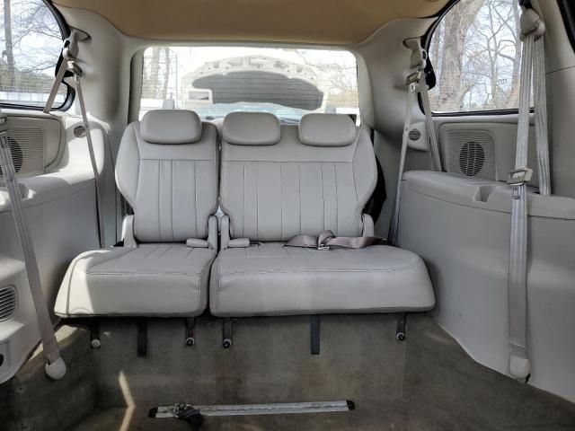 2005 Dodge Grand Caravan SXT