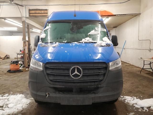 2022 Mercedes-Benz Sprinter 2500