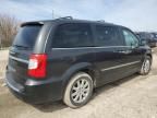 2012 Chrysler Town & Country Touring L