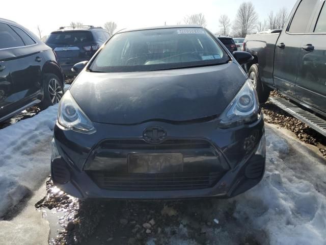 2016 Toyota Prius C